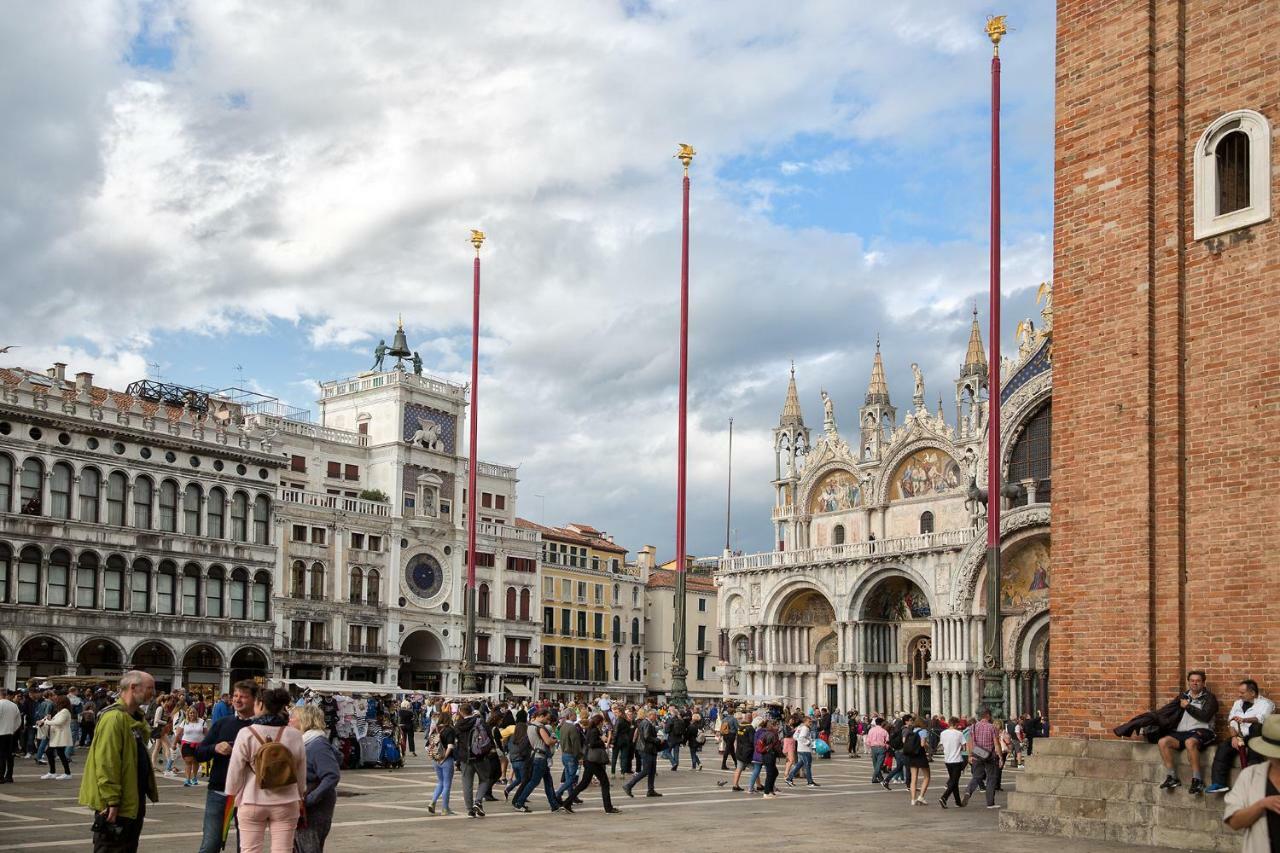 Ferienwohnung Biennale Ca Dario Venedig Exterior foto